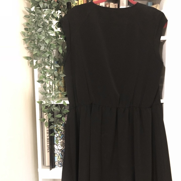 Black H&M Dress SZ 14 | Cute Zip-Up Dress - Picture 3 of 6